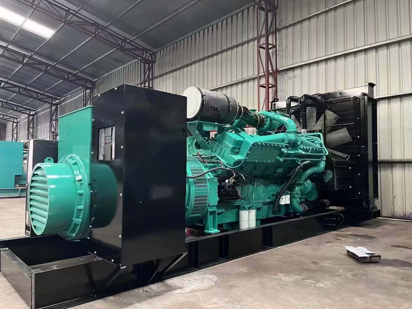 南部如何评估无功补偿装置的性能和效果？